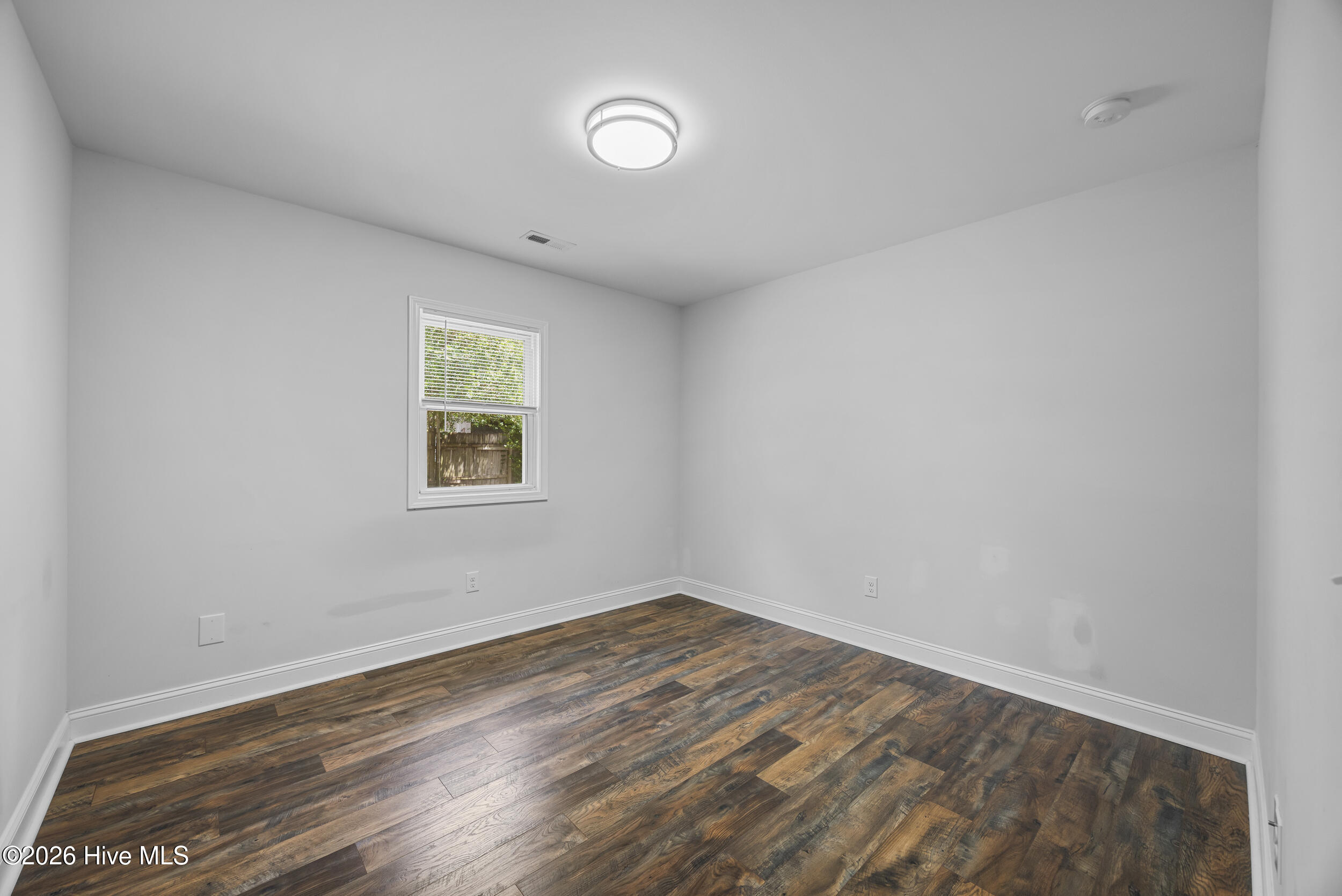 310 Westchester Road Wilmington, NC 28409 - Photo 17 of 50 16_bedroom