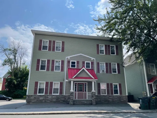 $1,854 | 190 Second Street, Unit 3, Manchester, NH 03102