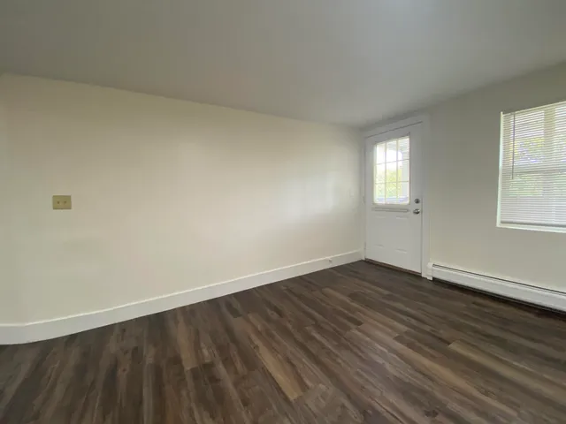 $1,854 | 190 Second Street, Unit 3, Manchester, NH 03102