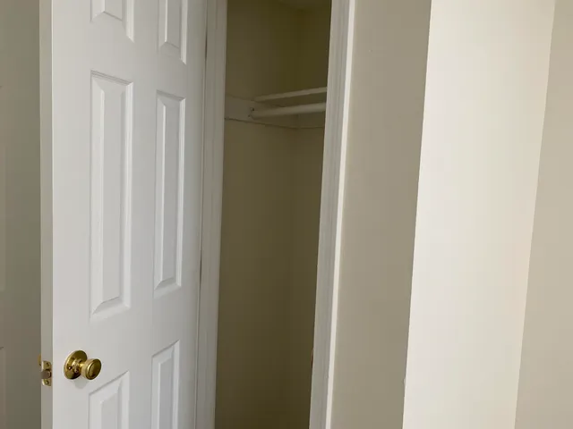 $1,854 | 190 Second Street, Unit 3, Manchester, NH 03102