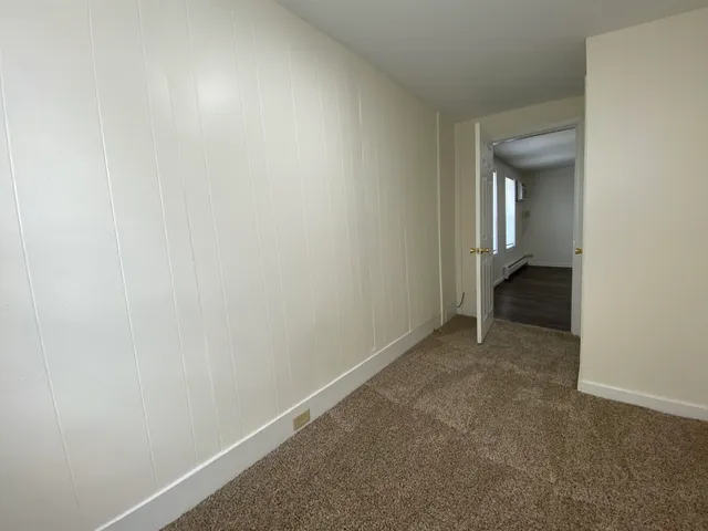 $1,854 | 190 Second Street, Unit 3, Manchester, NH 03102