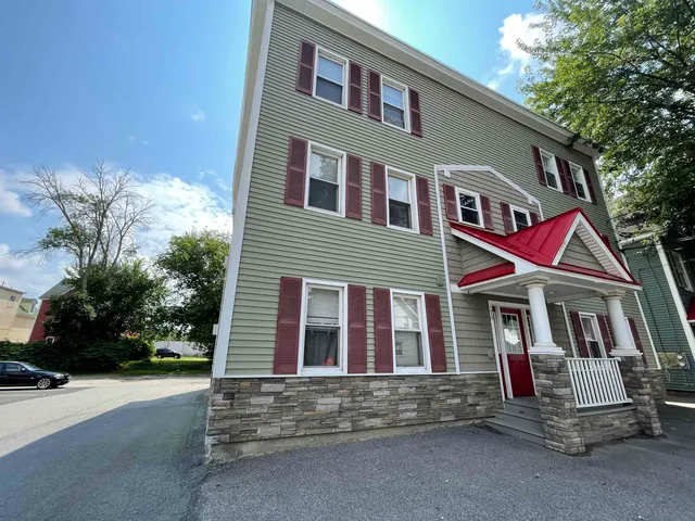 $1,854 | 190 Second Street, Unit 3, Manchester, NH 03102