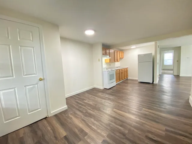 $1,854 | 190 Second Street, Unit 3, Manchester, NH 03102