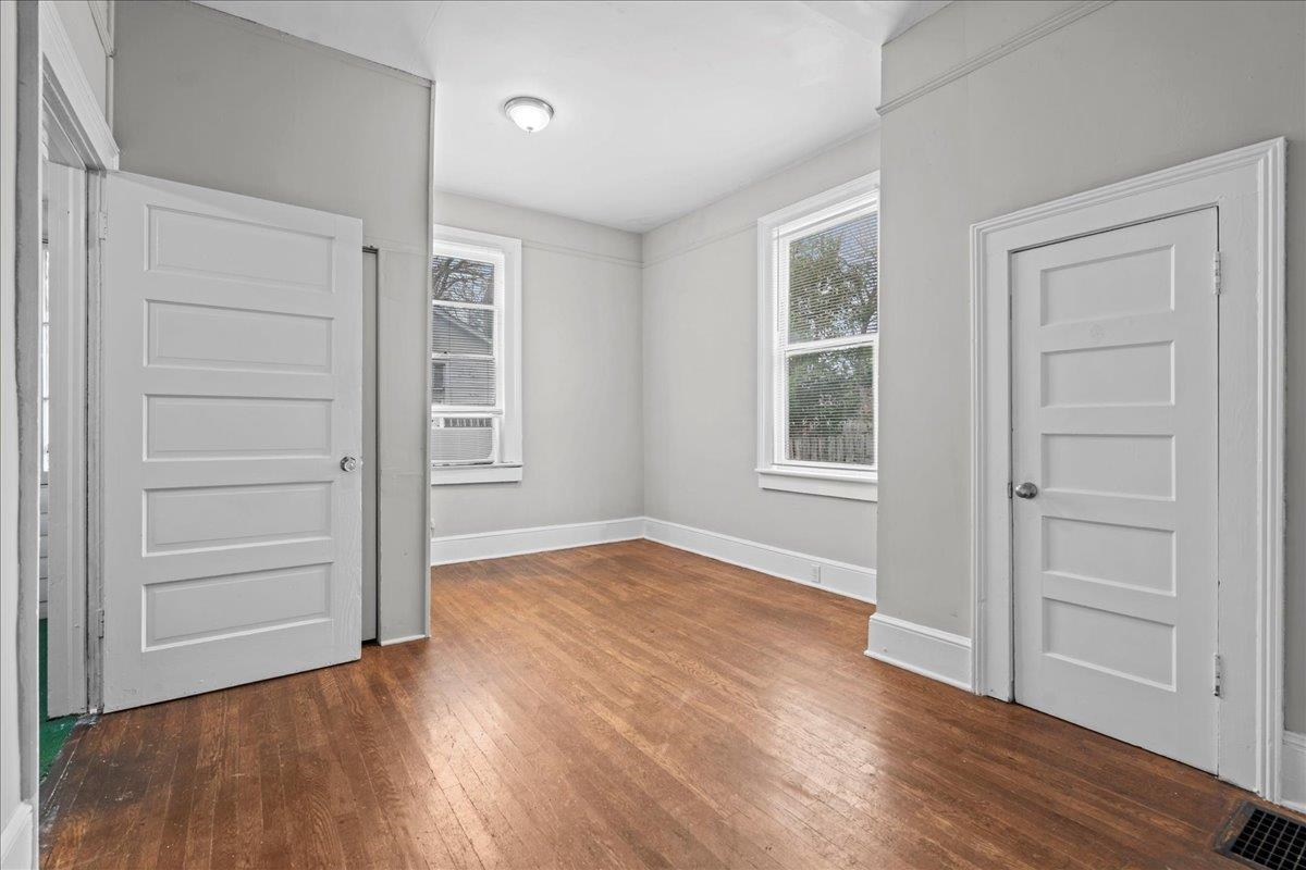 276 South Spring Street Spartanburg, SC 29306 - Photo 13 of 32