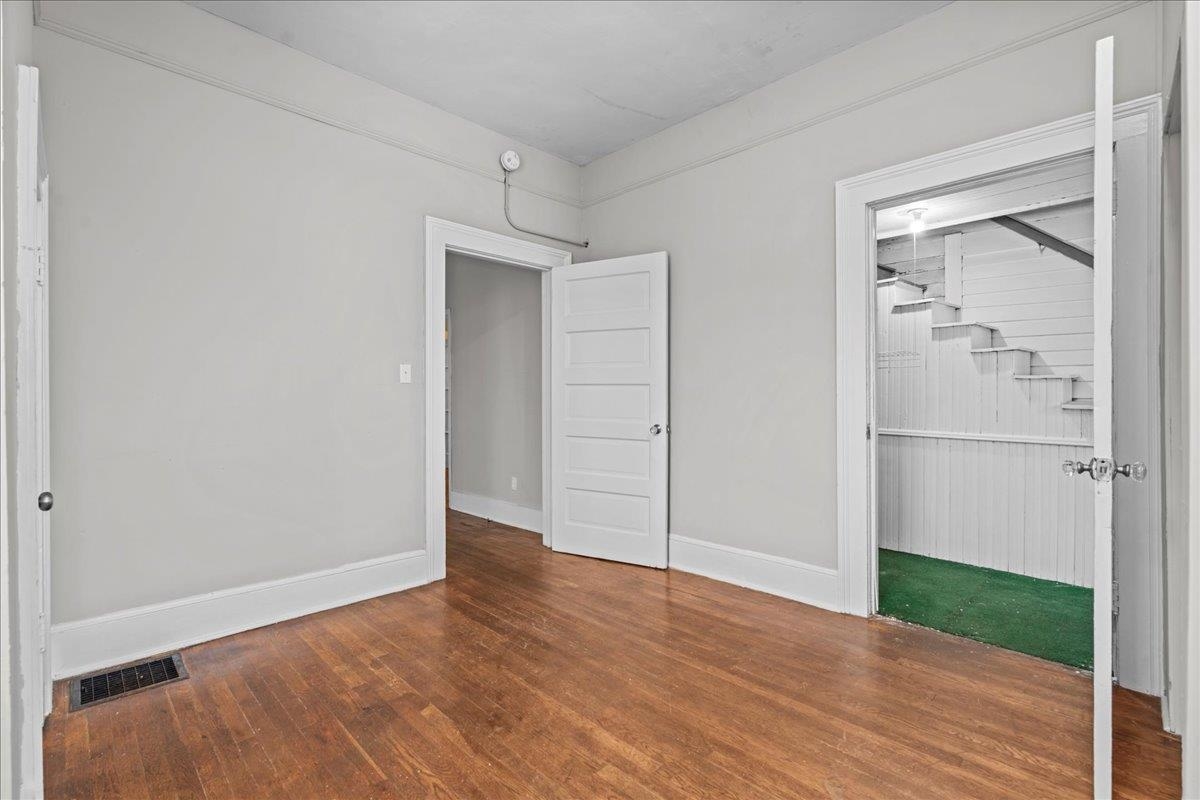 276 South Spring Street Spartanburg, SC 29306 - Photo 15 of 32