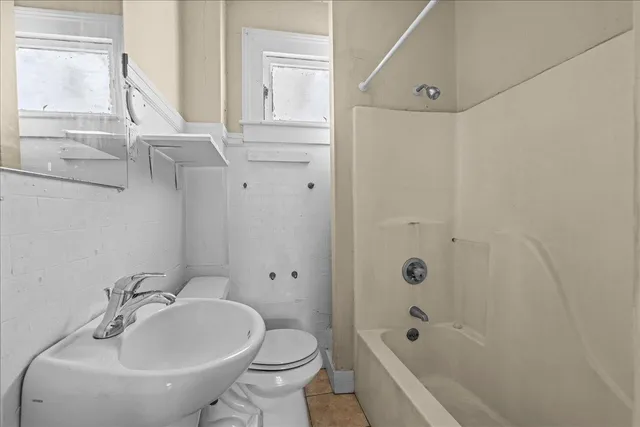 $299,000 | 276 South Spring Street, Spartanburg, SC 29306