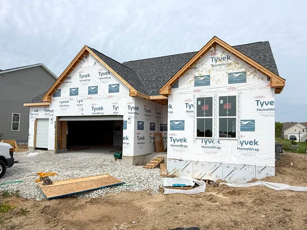 $567,900 | 3700 Bishops Cap Drive, Caledonia, WI 53126