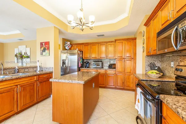 $4,750 | 15226 Southwest 29th Terrace, Miami, FL 33185