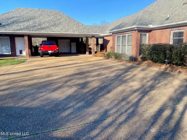 $499,000 | 716 Whitfield Road, Brandon, MS 39042