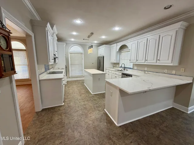 $499,000 | 716 Whitfield Road, Brandon, MS 39042