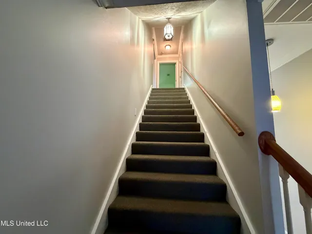 $499,000 | 716 Whitfield Road, Brandon, MS 39042