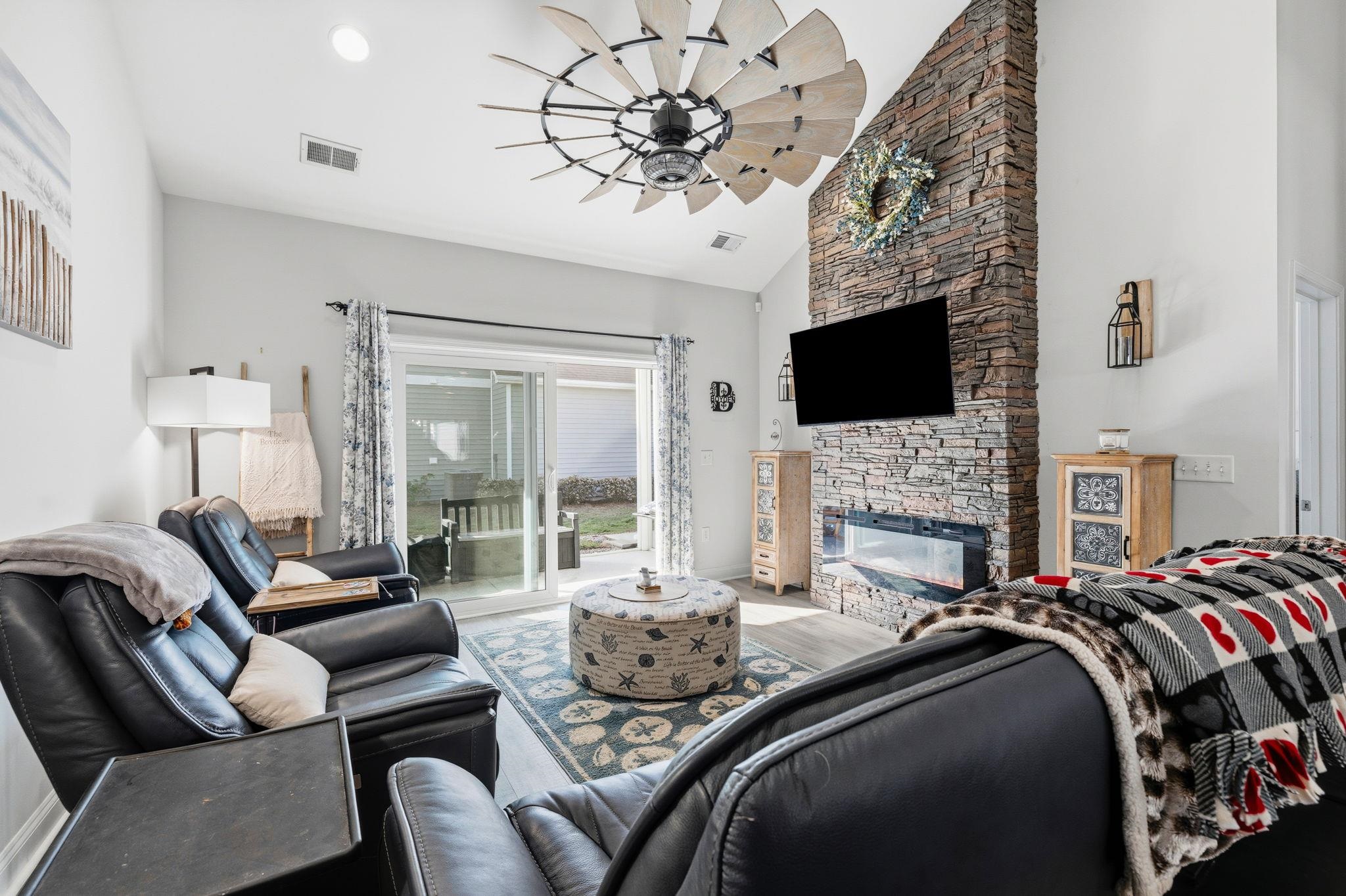 163 Machrie Loop, Unit D Myrtle Beach, SC 29588 - Photo 6 of 41