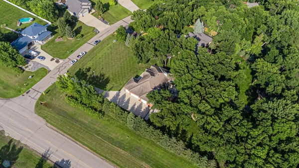 $979,000 | 106 50th Avenue East, West Fargo, ND 58078