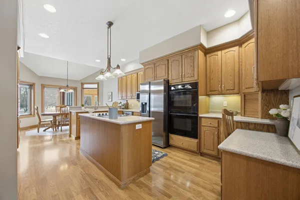 $979,000 | 106 50th Avenue East, West Fargo, ND 58078