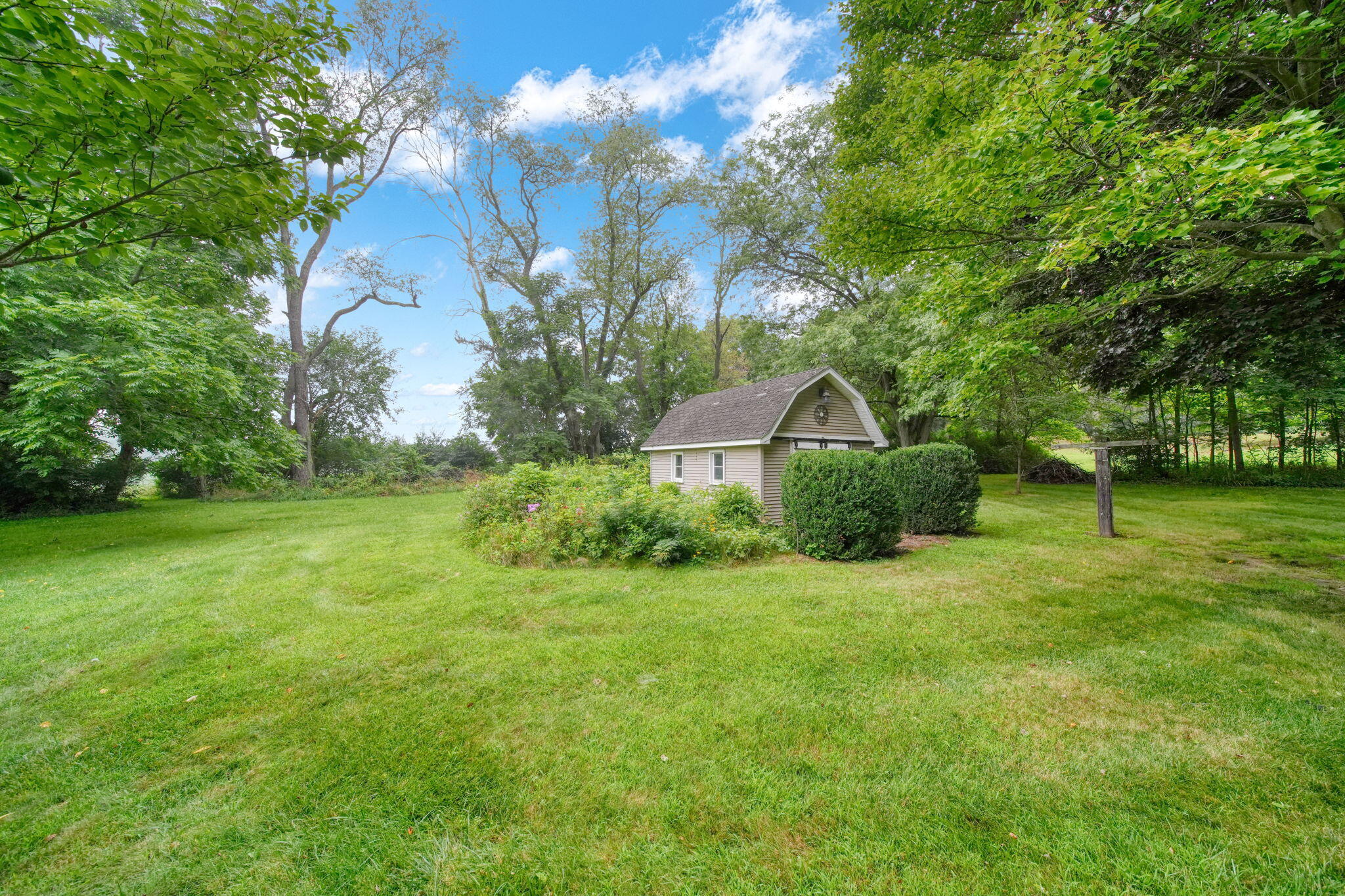 10935 Warner Road Concord, MI 49237 - Photo 36 of 41 left shed