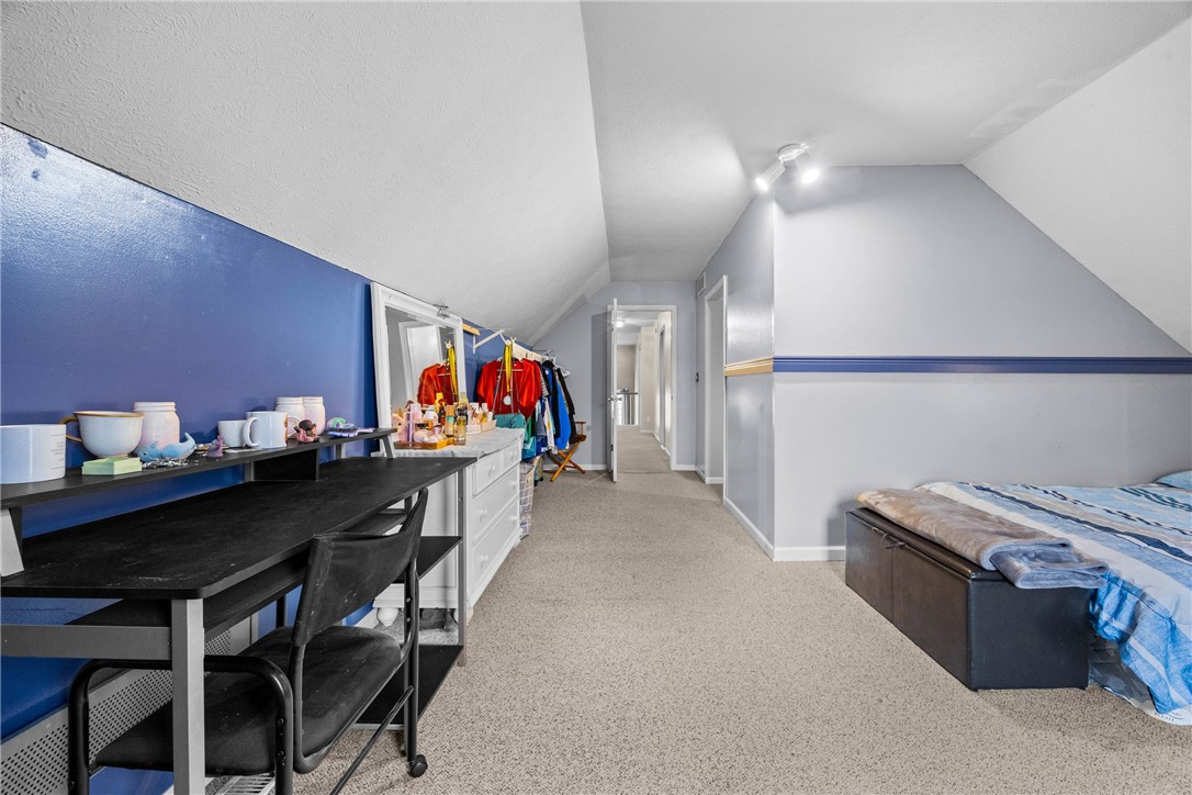 262 Totem Trail Irondequoit, NY 14617 - Photo 21 of 36