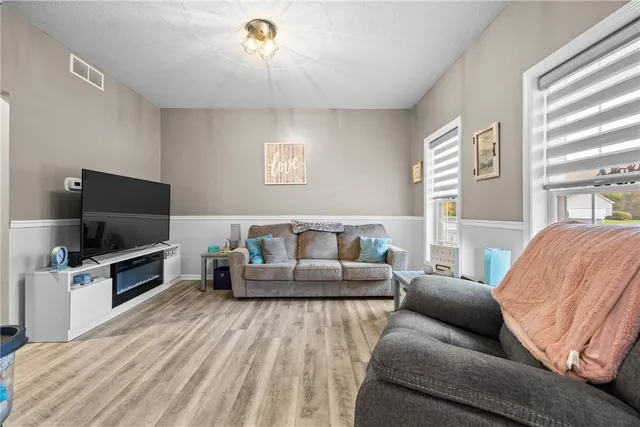 $424,900 | 262 Totem Trail, Irondequoit, NY 14617