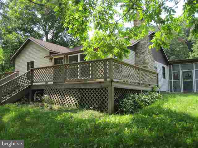 140 Toad Hollow Road Liverpool, PA 17045 - Photo 4 of 10 Gallery Image 4