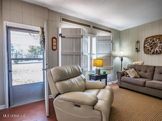 352 Coles Point Road Batesville, MS 38606 - Photo 13 of 53 352 Coles Point Rd Batesville MS_2025-12