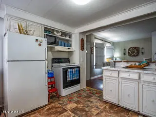 $115,000 | 352 Coles Point Road, Batesville, MS 38606