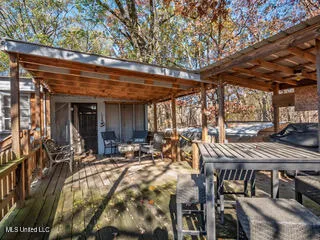 $115,000 | 352 Coles Point Road, Batesville, MS 38606