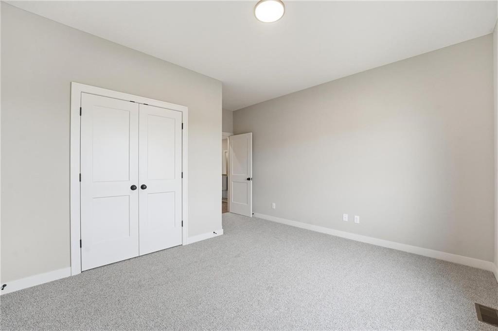 10503 North Liberty Street Kansas City, MO 64155 - Photo 7 of 51