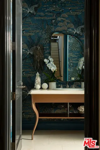 $21,995,000 | 1140 East Mountain Drive, Santa Barbara, CA 93108