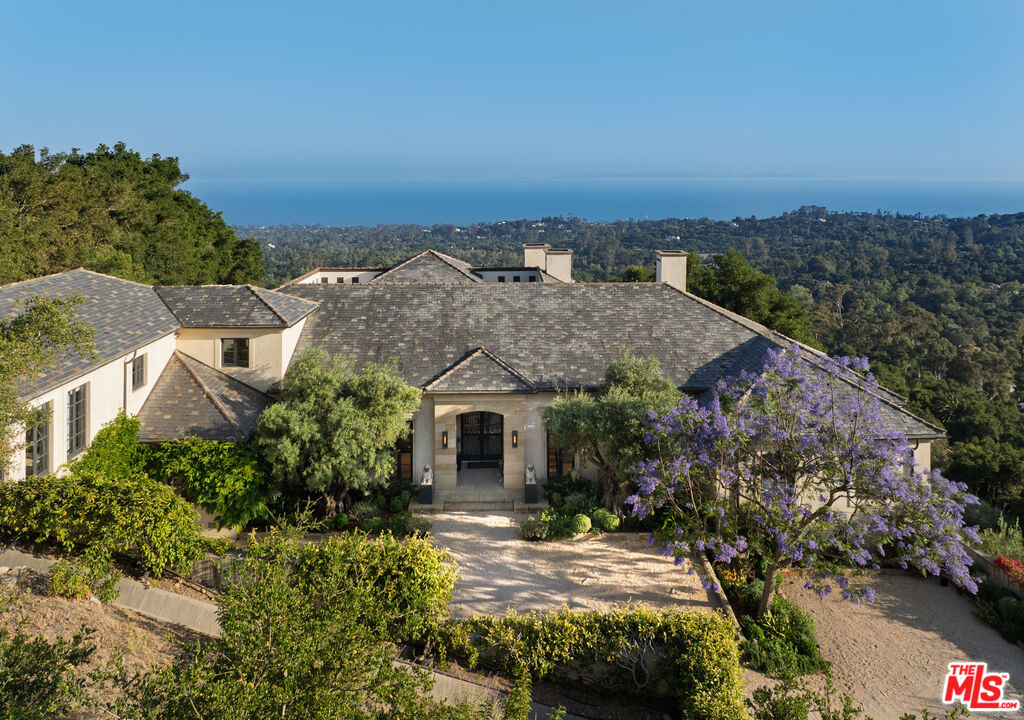 1140 East Mountain Drive Santa Barbara, CA 93108 - Photo 35 of 42 an aerial view of multiple house