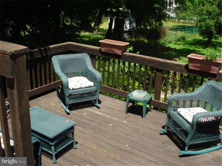 249 Almonesson Road Blackwood, NJ 08012 - Photo 18 of 22 Deck