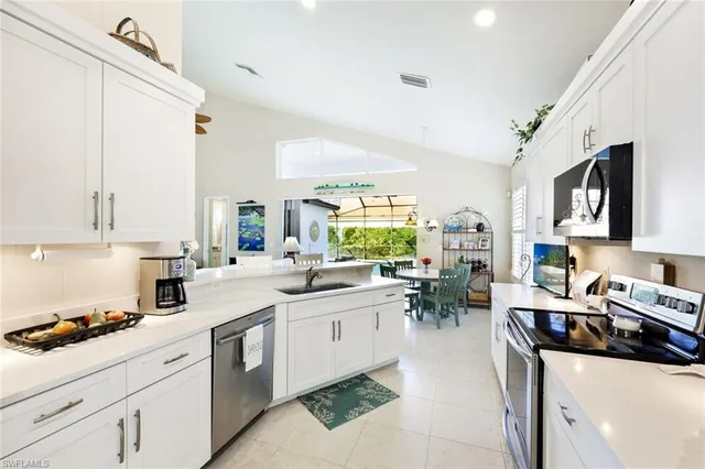 $1,145,000 | 8895 Ventura Way, Naples, FL 34109