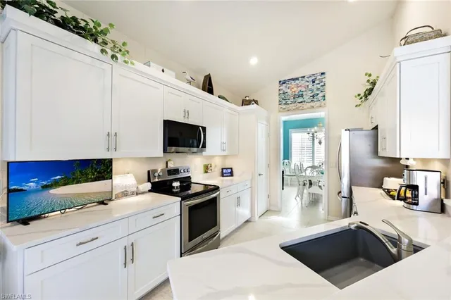 $1,145,000 | 8895 Ventura Way, Naples, FL 34109