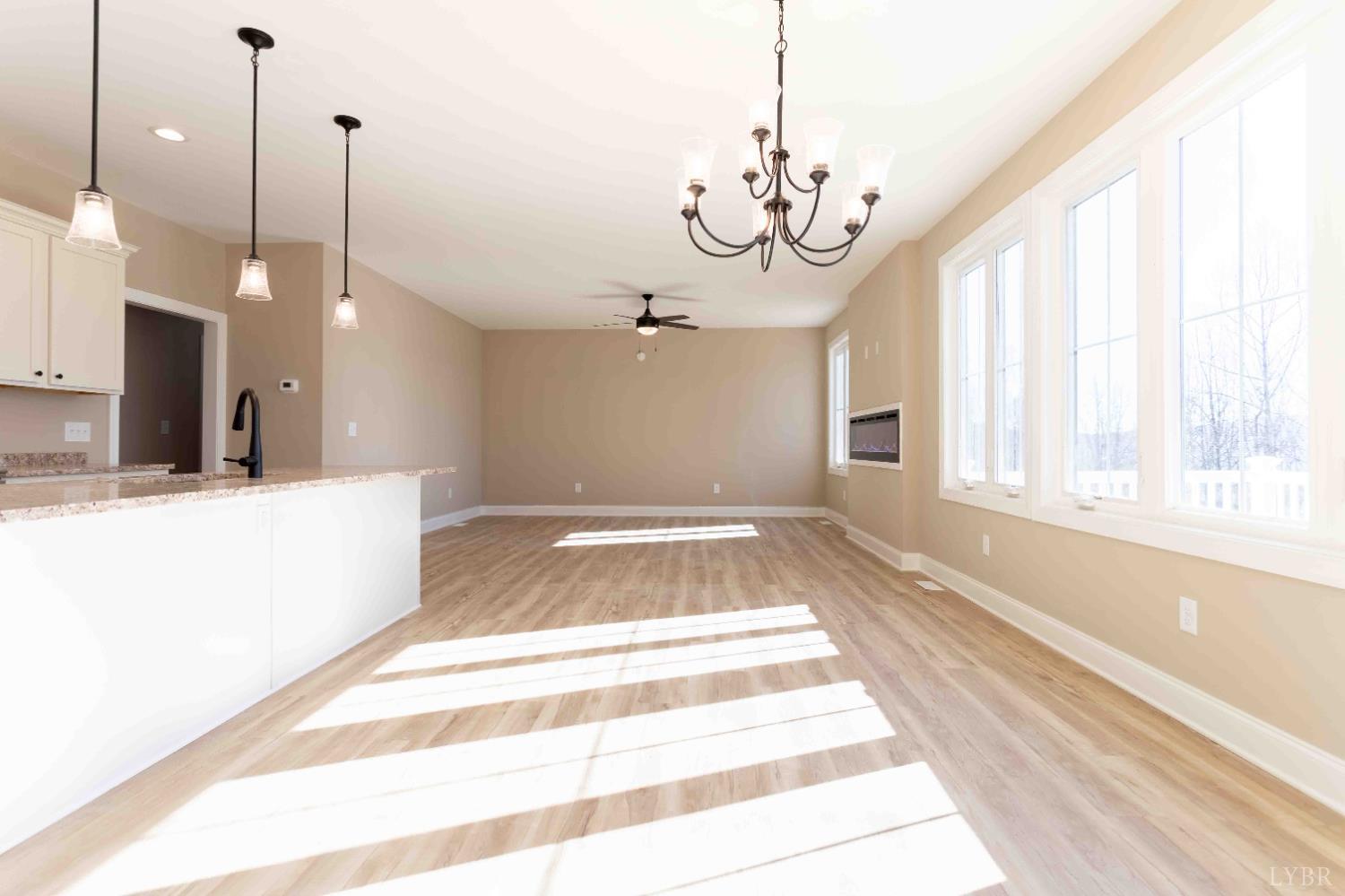 1115 Thornblade Way Blue Ridge, VA 24064 - Photo 9 of 14