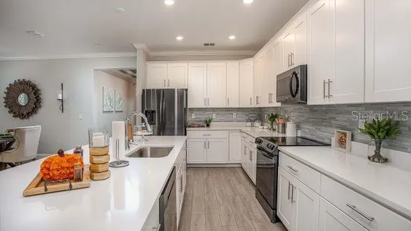 $464,990 | 1680 Andover Rdg Drive, DeLand, FL 32720