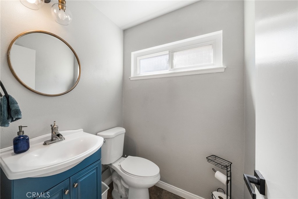 22112 Comanche Road Lake Forest, CA 92630 - Photo 24 of 41