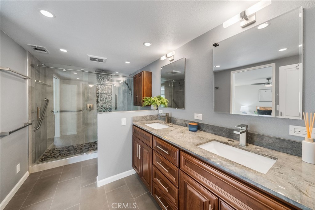 22112 Comanche Road Lake Forest, CA 92630 - Photo 28 of 41