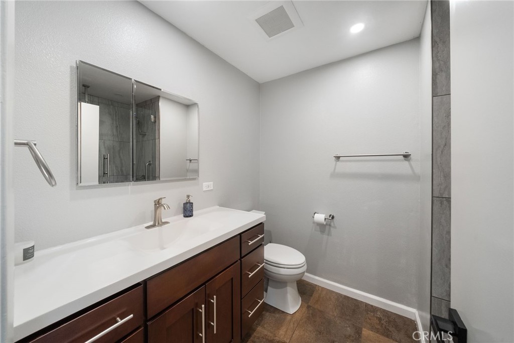 22112 Comanche Road Lake Forest, CA 92630 - Photo 33 of 41