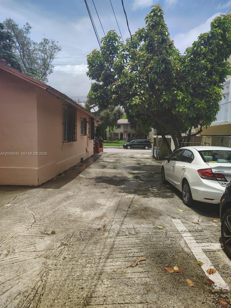 934 Southwest 3rd Street Miami, FL 33130 - Photo 15 of 19