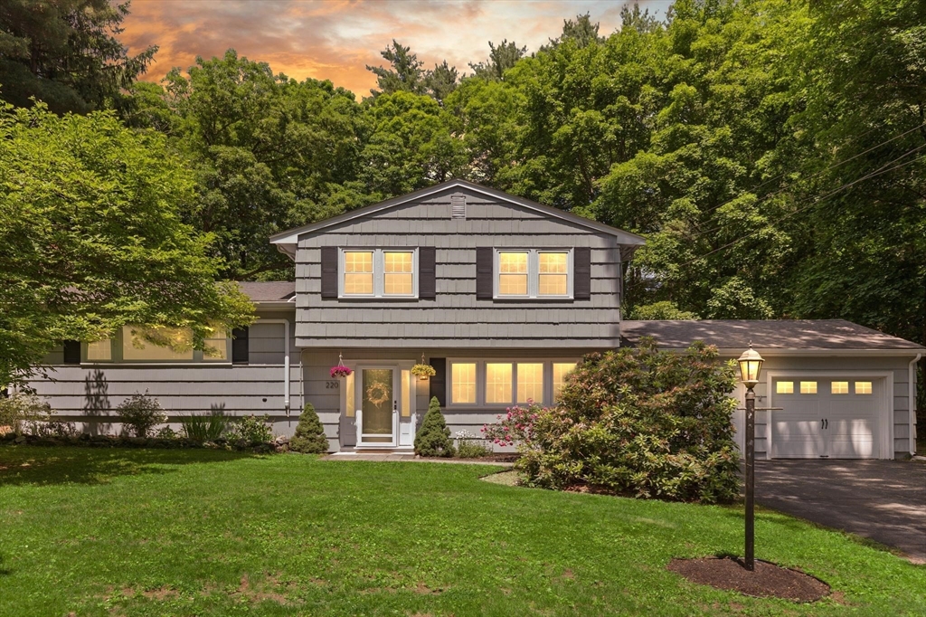 220 Old Lancaster Road Sudbury, MA 01776 - Photo 2 of 28