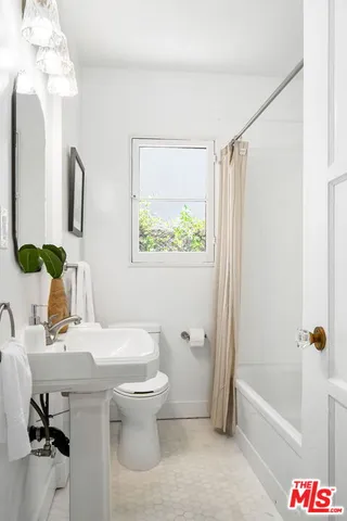 $1,399,000 | 3340 Cardiff Avenue, Los Angeles, CA 90034