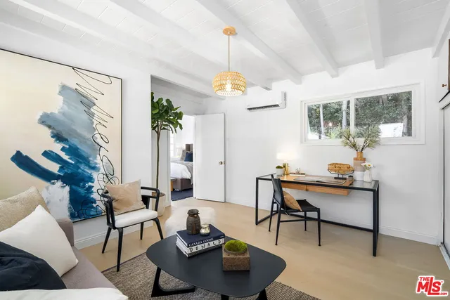 $1,399,000 | 3340 Cardiff Avenue, Los Angeles, CA 90034