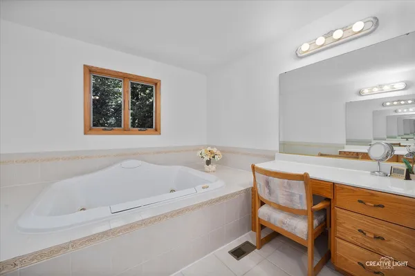 $625,000 | 11210 Pebble Drive, Huntley, IL 60142