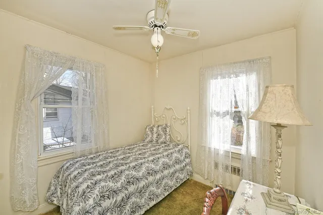 $559,000 | 32 Horton Drive, Huntington, NY 11746