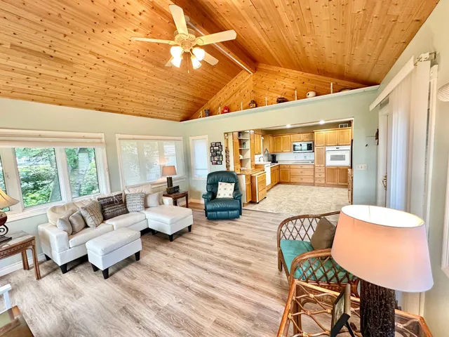 $530,000 | 7443 Walleye Lane Southwest, Alexandria, MN 56308