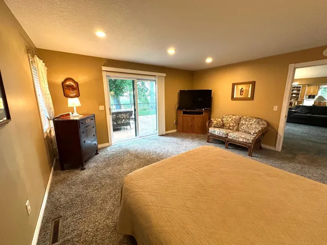 $530,000 | 7443 Walleye Lane Southwest, Alexandria, MN 56308