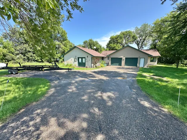 $530,000 | 7443 Walleye Lane Southwest, Alexandria, MN 56308
