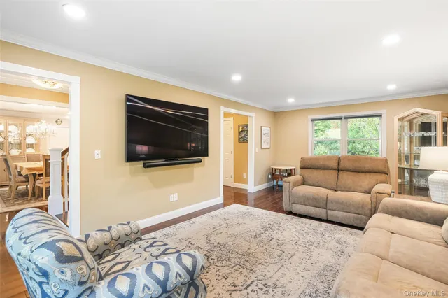 $749,000 | 4 Wayacross Road, Mahopac, NY 10541