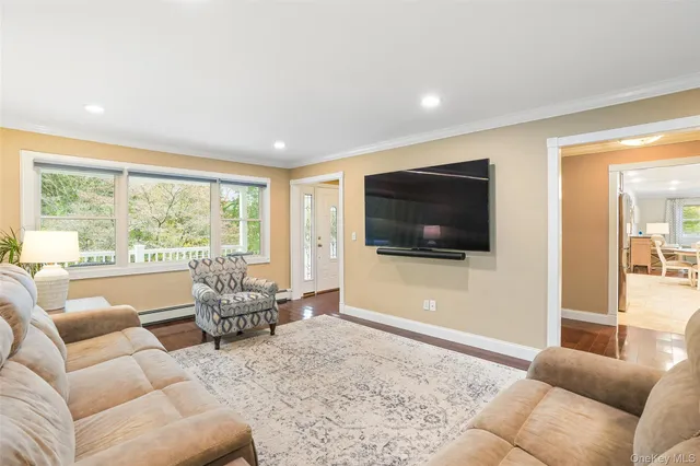 $749,000 | 4 Wayacross Road, Mahopac, NY 10541