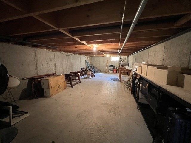 330 Pelham Road Dracut, MA 01826 - Photo 27 of 31 Gallery Image 27