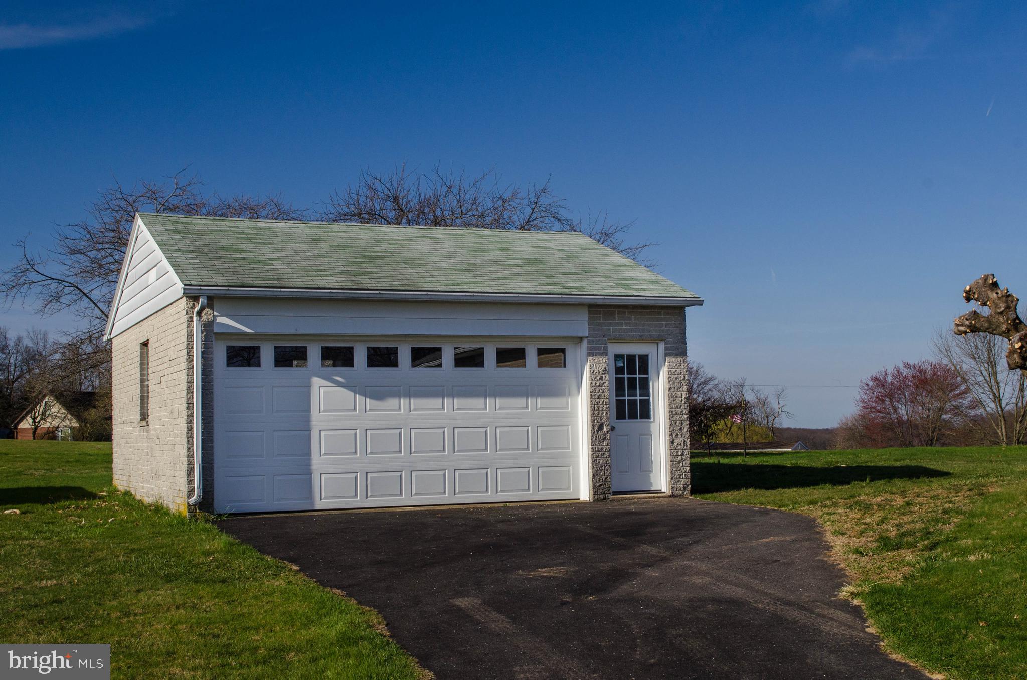 1234 Delta Road Red Lion, PA 17356 - Photo 13 of 62