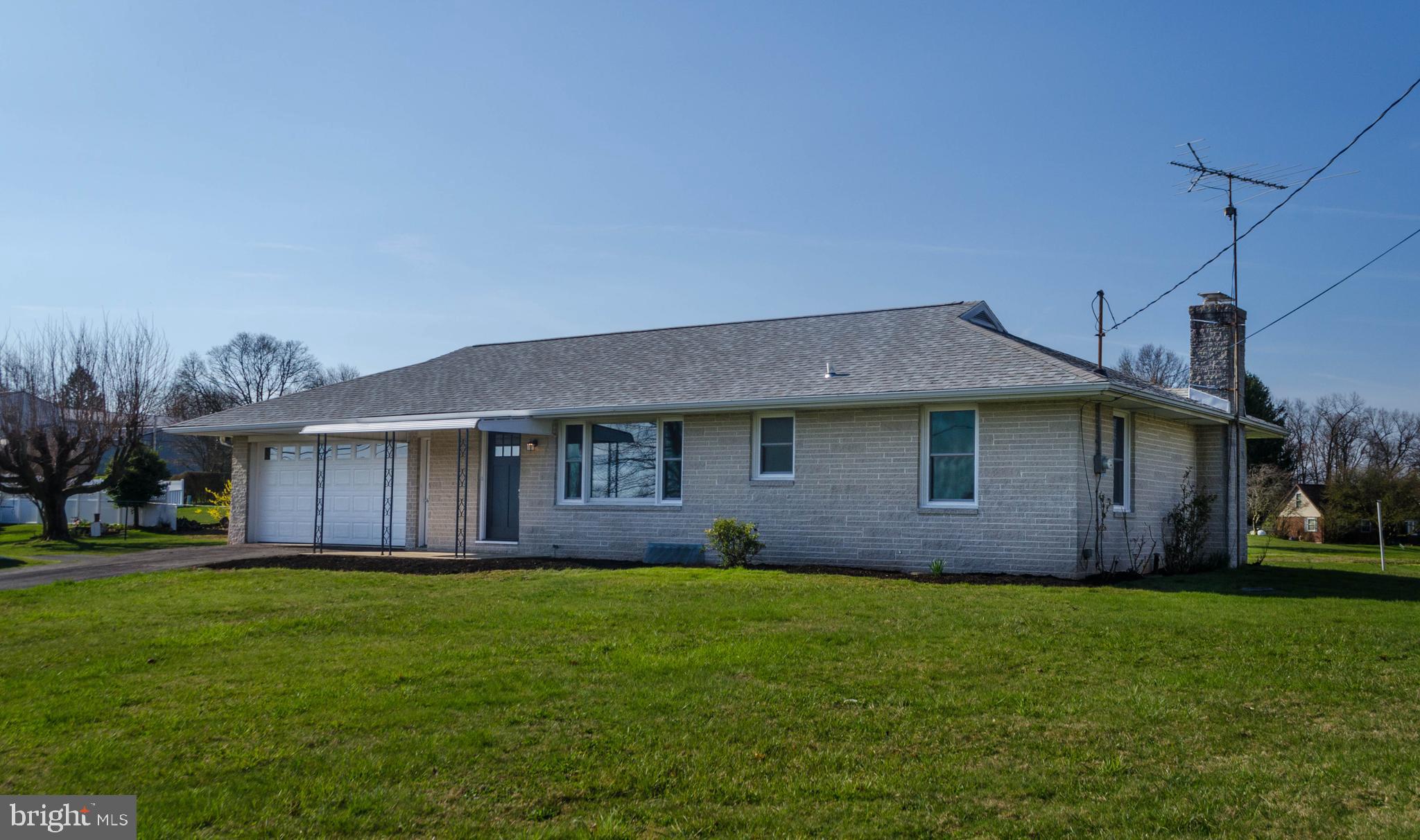 1234 Delta Road Red Lion, PA 17356 - Photo 4 of 62